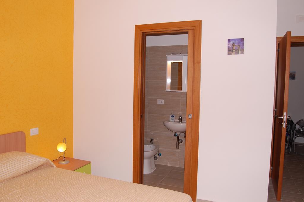 B&B Fenix Trani Zimmer foto